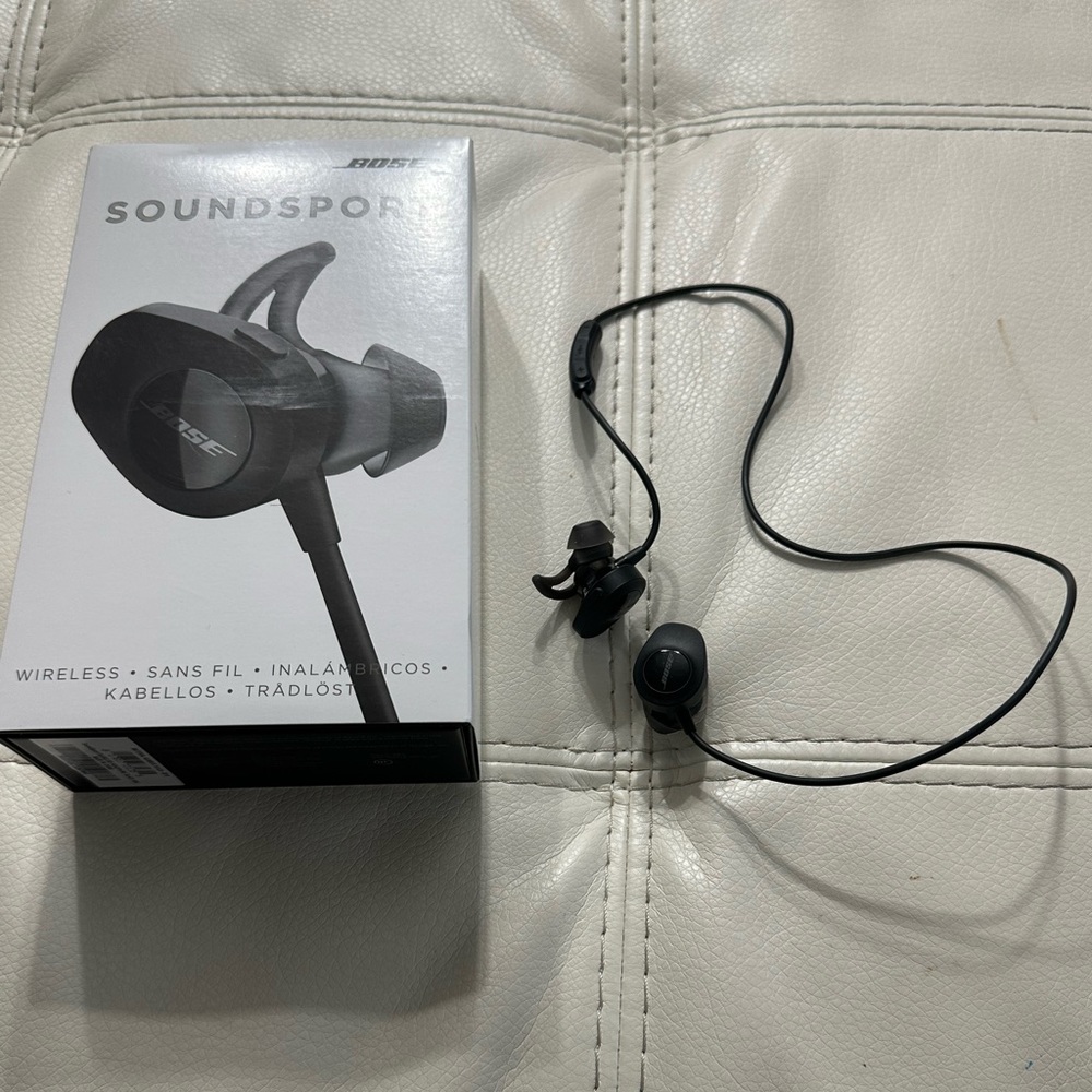 Bose soundsport wireless earbuds - black